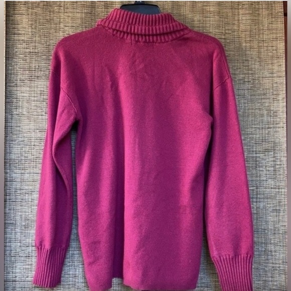 Eddie Bauer Turtle Neck Sweater - Picture 2 of 6